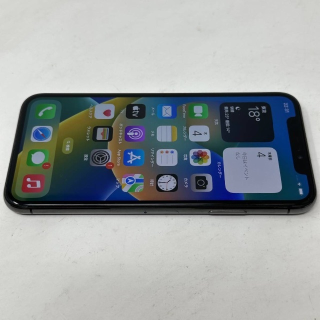 Apple(アップル)のSIMフリー iPhone X 64GB MQAX2J/A スペースグレイ スマホ/家電/カメラのスマートフォン/携帯電話(スマートフォン本体)の商品写真