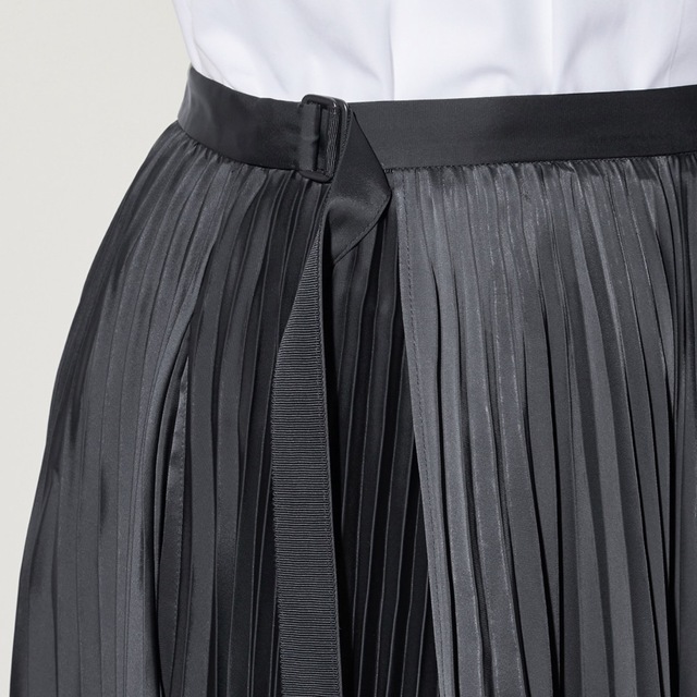UNIQLO(ユニクロ)のUNIQLO ＋J プリーツラップロングスカート レディースのスカート(ロングスカート)の商品写真