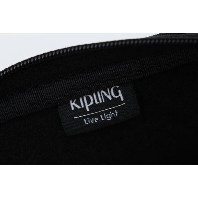 kipling(キプリング)のキプリング ポーチ マルチケース ナイロン ロゴ 小物入れ ブランド 黒 レディース ブラック Kipling レディースのファッション小物(ポーチ)の商品写真