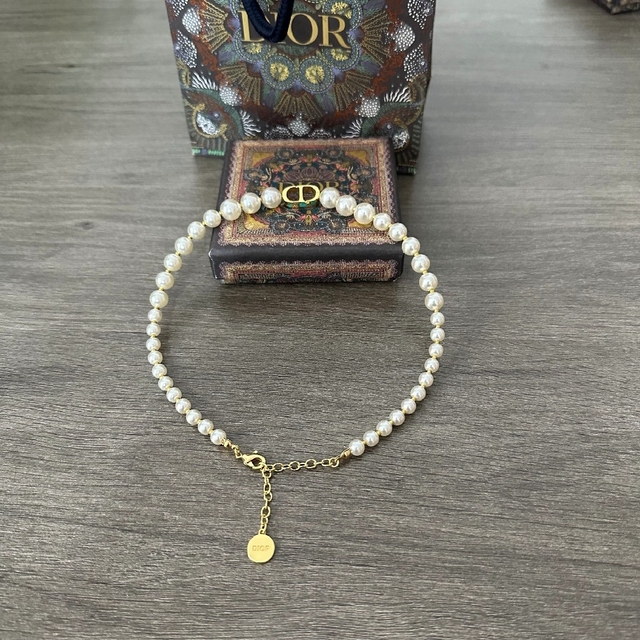 Christian Dior - 新品同様❤️ ディオール人気 ❤️ ネックレスの通販