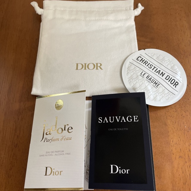 Dior(ディオール)のディオール  ソバージュ　ジャドール　ル　ボーム サンプル　ポーチ コスメ/美容のキット/セット(サンプル/トライアルキット)の商品写真