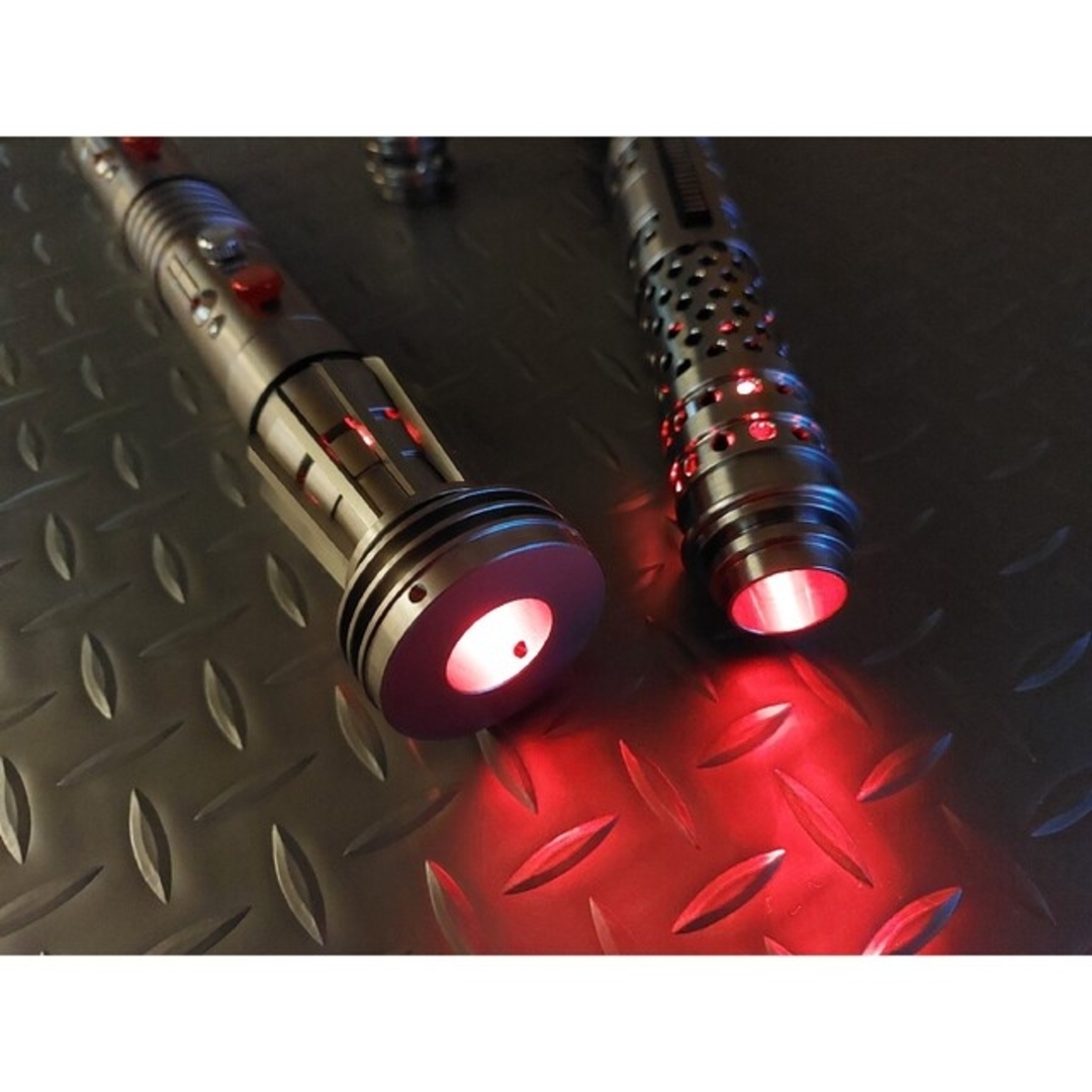 カスタムライトセーバー「Maul CWver Variant」XenoPixel