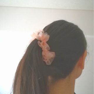 桜のフリル バナナクリップ(ヘアアクセサリー)