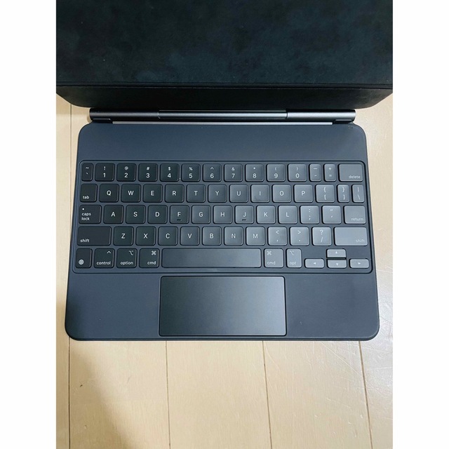 おすすめ
 【希望額はコメントへ】極美品 Apple HUAWEI A2261 MXQT2LL/A PC/タブレット 1