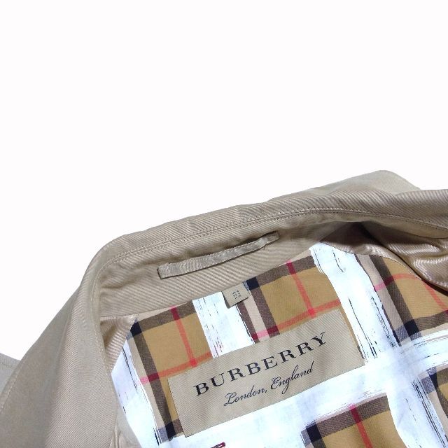 BURBERRY(バーバリー)のバーバリー ロンドン イングランド 落書き ペンキ ノバチェック ジップ コート レディースのジャケット/アウター(スプリングコート)の商品写真