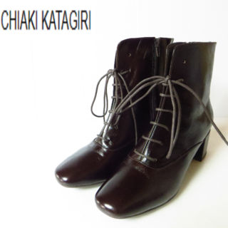 チアキカタギリ(Chiaki Katagiri)のほぼ未使用 CHIAKI KATAGIRI レースアップブーツ 23.5㎝(ブーツ)