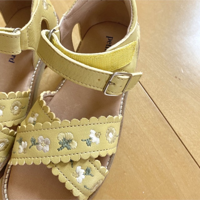 Petit nord サンダル キッズ/ベビー/マタニティのキッズ靴/シューズ(15cm~)(サンダル)の商品写真