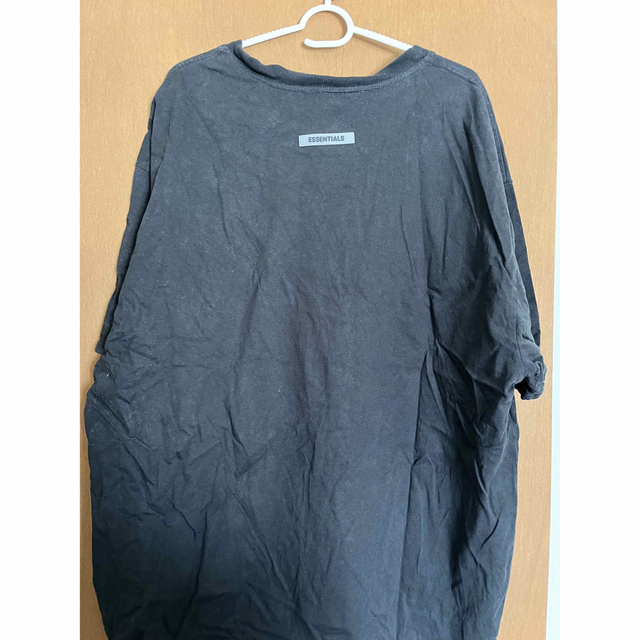 FEAR OF GOD(フィアオブゴッド)のessentials tシャツ メンズのトップス(Tシャツ/カットソー(半袖/袖なし))の商品写真