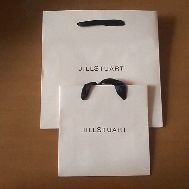 JILLSTUART(ジルスチュアート)のJILLSTUART ジルスチュアート ショップ袋 紙袋 レディースのバッグ(ショップ袋)の商品写真