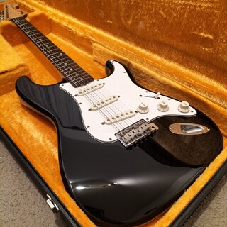 Fender - 1984年製 EシリアルFender Japan コンポーネントの通販｜ラクマ