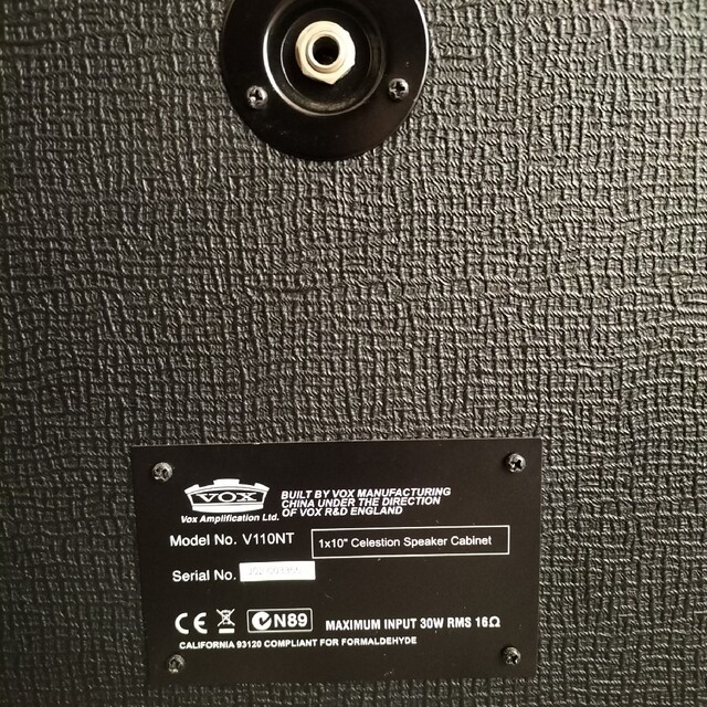 VOX V110NT 1x10 Celestion SpeakerCabinet-eastgate.mk