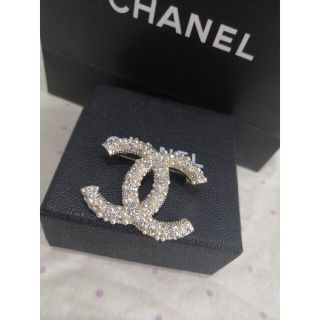 シャネル ブローチの通販 4,000点以上 | CHANELを買うならラクマ シャネル ブローチの通販 4,000点以上 | CHANELを買うならラクマ