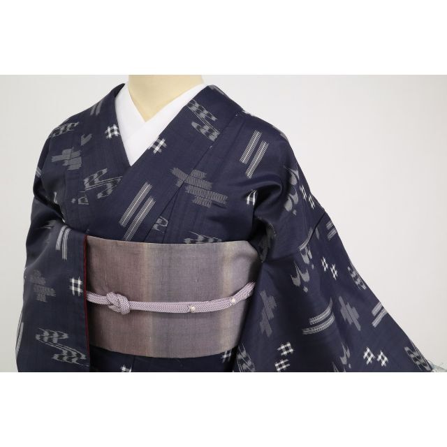 小さめ◇本場琉球紬□琉球かすり□濃紺□普段着に♪袷正絹着物◇TA2-7》-
