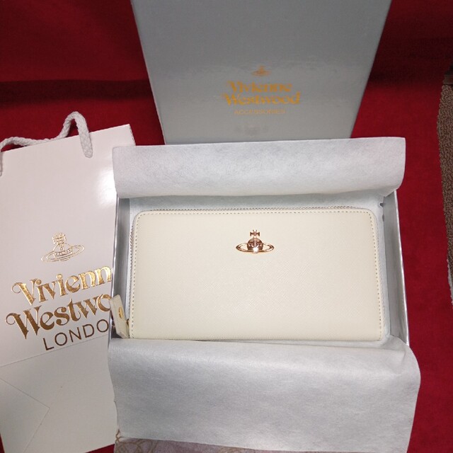 Vivienne Westwood(ヴィヴィアンウエストウッド)の#ヴィヴィアンウエストウッド　財布 レディースのファッション小物(財布)の商品写真