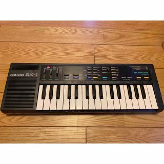 カシオ(CASIO)のCASIO　サンプリングキーボード　SK-1 SAMPLING KEYBOARD(キーボード/シンセサイザー)