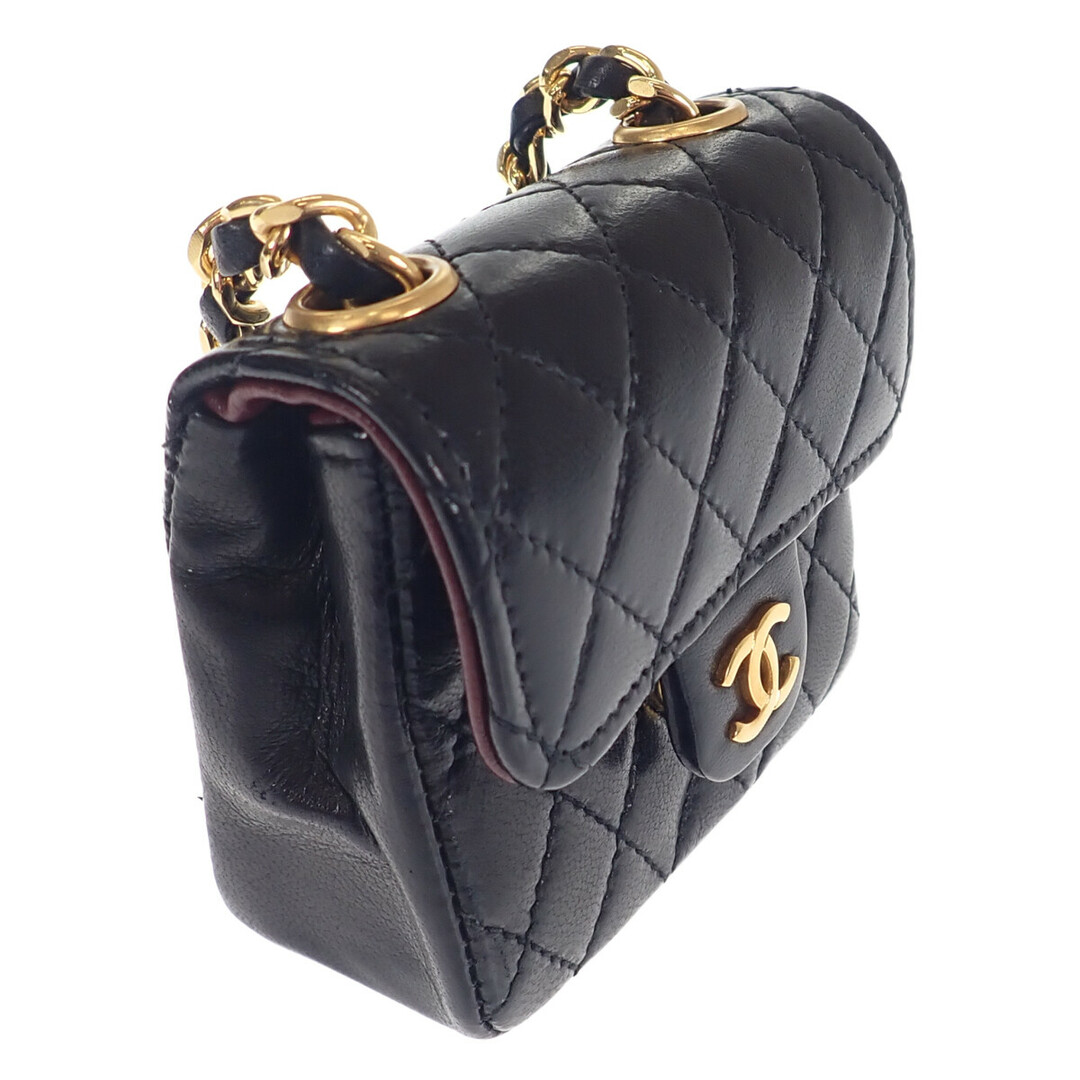 【中古】【ABランク】CHANEL シャネル チャーム付きチェーンベルト マトラッセ ラムスキン ブラック ゴールド金具 【ISEYA】 レディースのファッション小物(ベルト)の商品写真