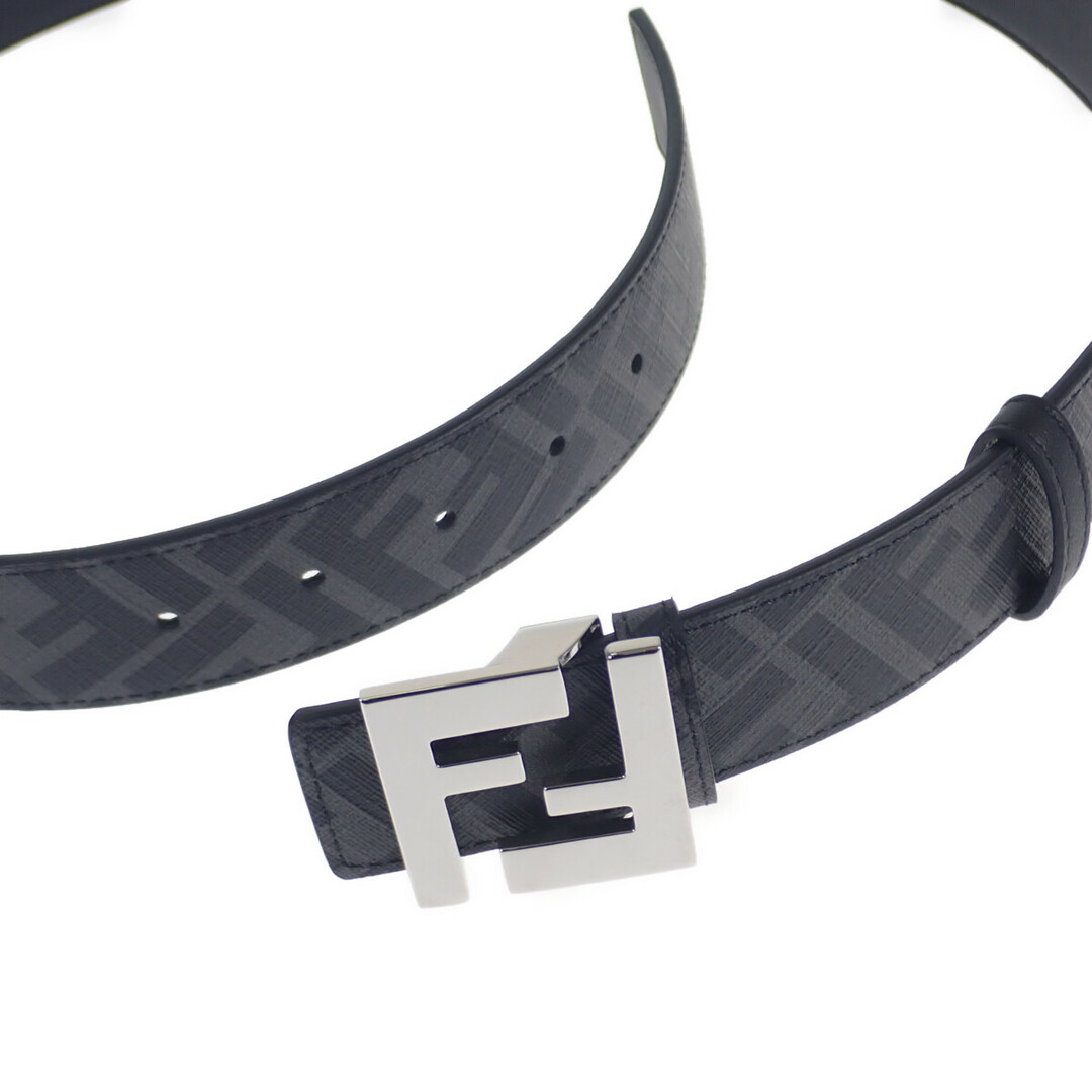 FENDI(フェンディ)の【中古】【Aランク】FENDI フェンディ リバーシブル ベルト 7C0424AGR9F0GXN カーフスキン ポリウレタン ブラック シルバー金具 サイズ95【ISEYA】 メンズのファッション小物(ベルト)の商品写真