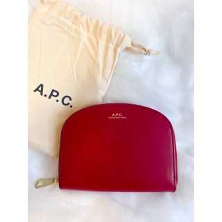 アーペーセー(A.P.C)の【お値下げ中】A.P.C 二つ折り財布(財布)