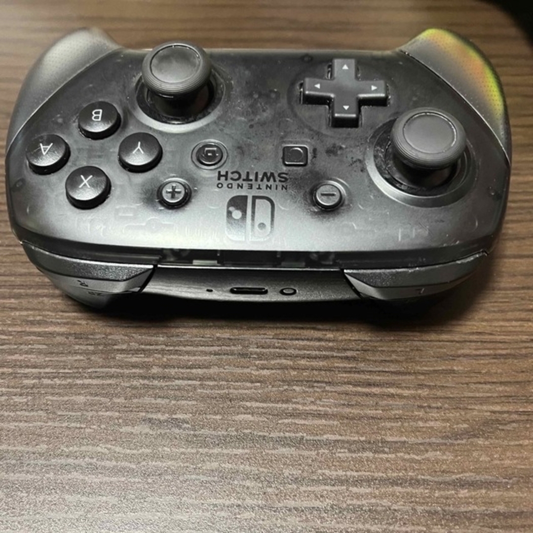 Nintendo Switchプロコン　純正　【ジャンク】【中古】 エンタメ/ホビーのゲームソフト/ゲーム機本体(その他)の商品写真