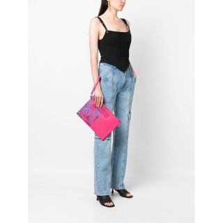 VERSACE JEANS COUTURE クラッチバッグ ピンク バロックの通販 by LAZY