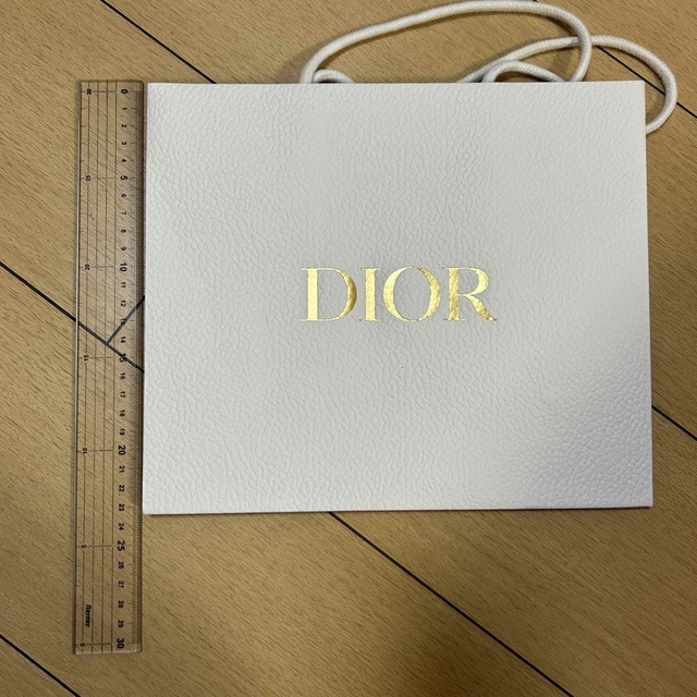 Christian Dior(クリスチャンディオール)の【週末限定値下げ】DIOR クリスマス限定ショッパー【他4点セット】 レディースのバッグ(ショップ袋)の商品写真