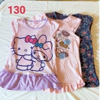 ユニクロ(UNIQLO)のまとめ売り　ユニクロTシャツ　130　キティちゃん好きに！(Tシャツ/カットソー)