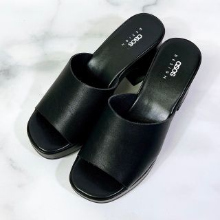 エイソス(asos)の【新品未使用】ASOS DESIGN ミュール サンダル 黒 24.5 イタリア(サンダル)