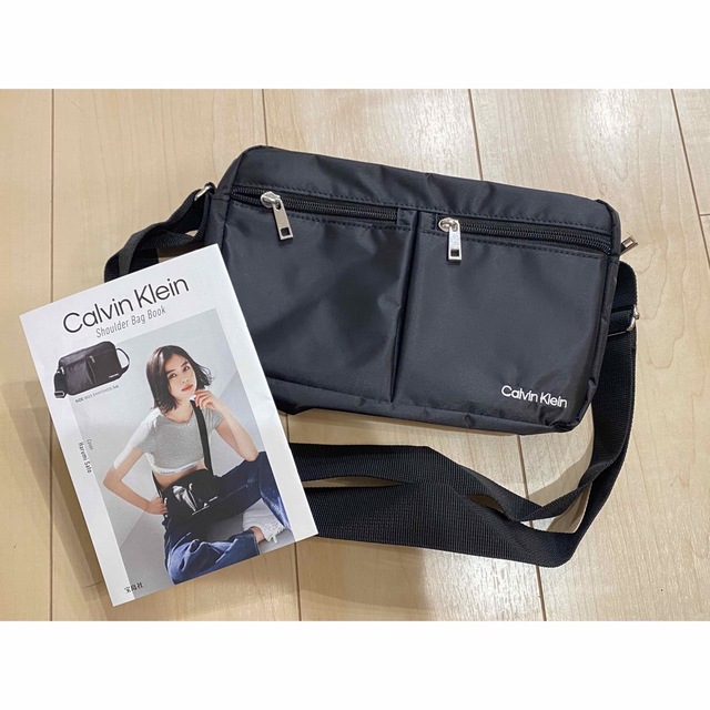 Calvin Klein(カルバンクライン)のCalvin Klein  ショルダーバッグ　 レディースのバッグ(ショルダーバッグ)の商品写真