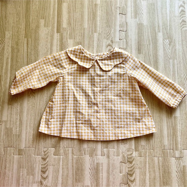 Jacadi(ジャカディ)のjacadi ♡ ドットトップス　ブラウス　6m キッズ/ベビー/マタニティのベビー服(~85cm)(シャツ/カットソー)の商品写真