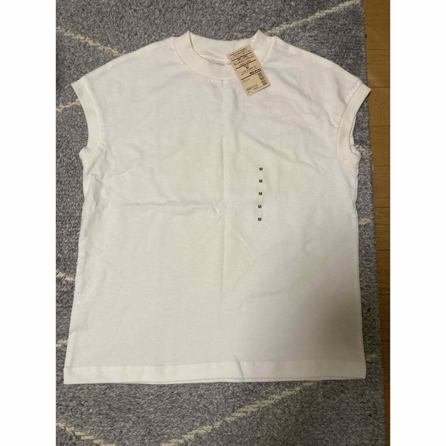 MUJI (無印良品)(ムジルシリョウヒン)の新品未使用！無印良品　フレンチスリーブTシャツ レディースのトップス(Tシャツ(半袖/袖なし))の商品写真
