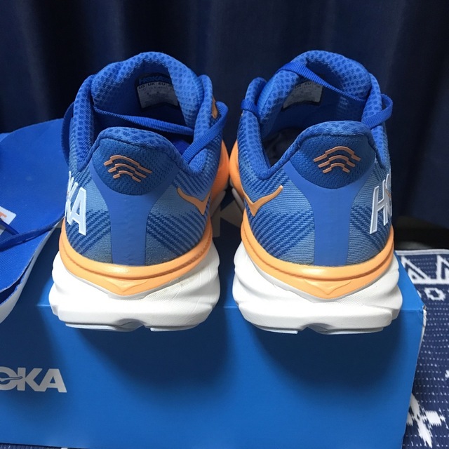 Hoka oneone  Clifton 9  美品 2