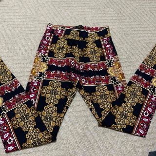 ゲス(GUESS)のguessレギンスXS美品(レギンス/スパッツ)