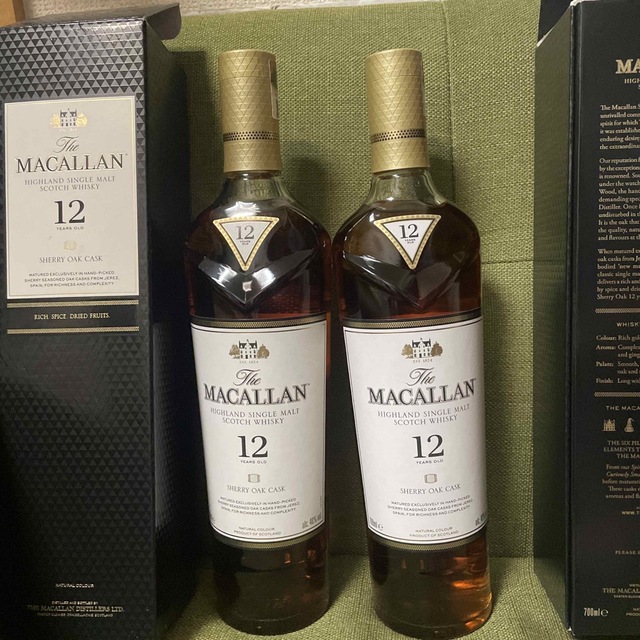 サントリー(サントリー)のマッカラン　12年　シェリーオーク　700ml 2本　ウイスキー　アイリッシュ 食品/飲料/酒の酒(ウイスキー)の商品写真