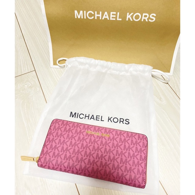 Michael Kors(マイケルコース)の新品 未使用 マイケルコース ジップアラウンド ローズウッドマルチ　長財布 レディースのファッション小物(財布)の商品写真