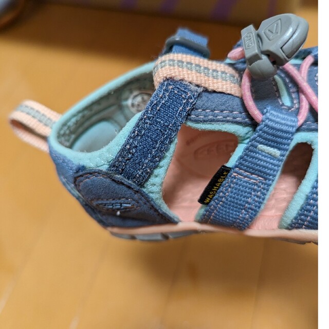 KEEN(キーン)のKEEN　サンダル　15センチ キッズ/ベビー/マタニティのキッズ靴/シューズ(15cm~)(アウトドアシューズ)の商品写真