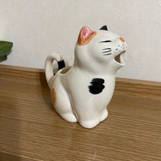 三毛猫　ピッチャー　(食器)