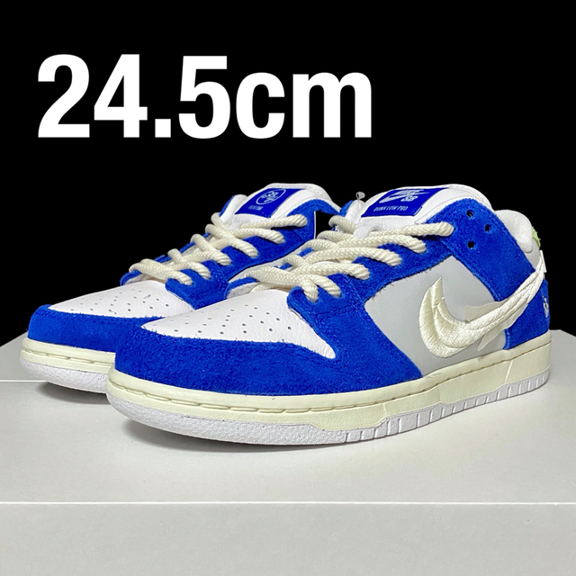 FLY Streetwear × Nike SB Dunk Low Pro QSのサムネイル