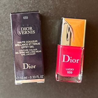 クリスチャンディオール(Christian Dior)の新品♡DIORネイルLUCKYヴェルニ659(マニキュア)