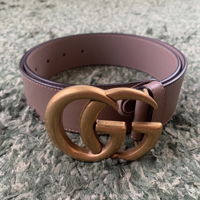 Gucci(グッチ)のGUCCI グッチ　ダブルGバックル　レザーベルト　新品未使用 レディースのファッション小物(ベルト)の商品写真