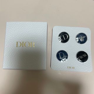 ディオール(Dior)のディオール　缶バッジ　ピンバッジ(バッジ/ピンバッジ)