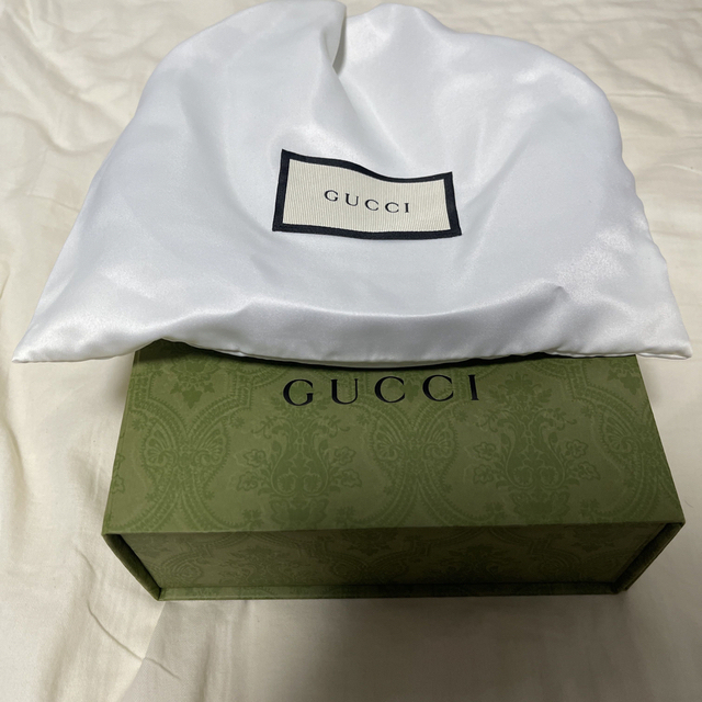 Gucci(グッチ)のシャイニー　バックル　レザーベルト　80cm グッチベルト メンズのファッション小物(ベルト)の商品写真