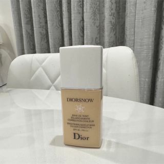 ディオール(Dior)のDior スノー　メイクアップベース　UV35(化粧下地)