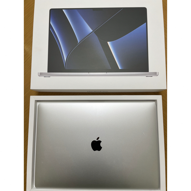 Apple - MacbookPro 15 3.1GHz corei7 1TBSSメモリ16GB