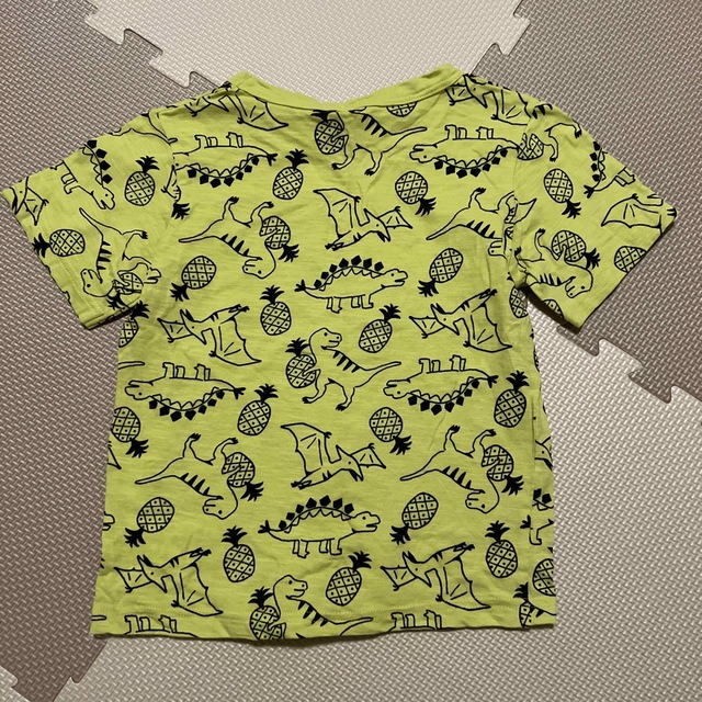 アカチャンホンポ(アカチャンホンポ)のTシャツ　男の子　120 キッズ/ベビー/マタニティのキッズ服男の子用(90cm~)(Tシャツ/カットソー)の商品写真