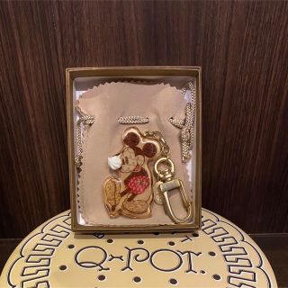 キューポット(Q-pot.)のq-pot Disney コラボ ミッキーマウス キーホルダー 新品(キーホルダー)