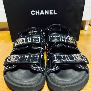 CHANEL シャネル サンダル フラット シルバーメタリック 38レディース