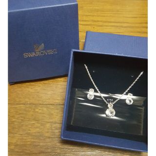 スワロフスキー(SWAROVSKI)のSWAROVSKI スワロフスキー ネックレス ピアスセット(ネックレス)