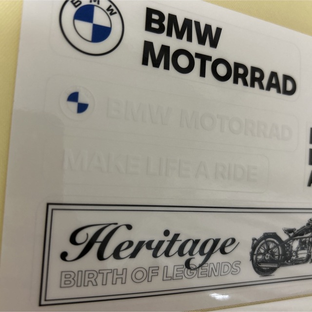 BMW(ビーエムダブリュー)のステッカー　BMW MOTORRAD モトラッド  デカール  R18 バイク 自動車/バイクのバイク(ステッカー)の商品写真