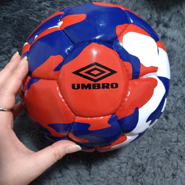 Supreme(シュプリーム)のSupreme/アンブロ サッカーボール スポーツ/アウトドアのサッカー/フットサル(ボール)の商品写真