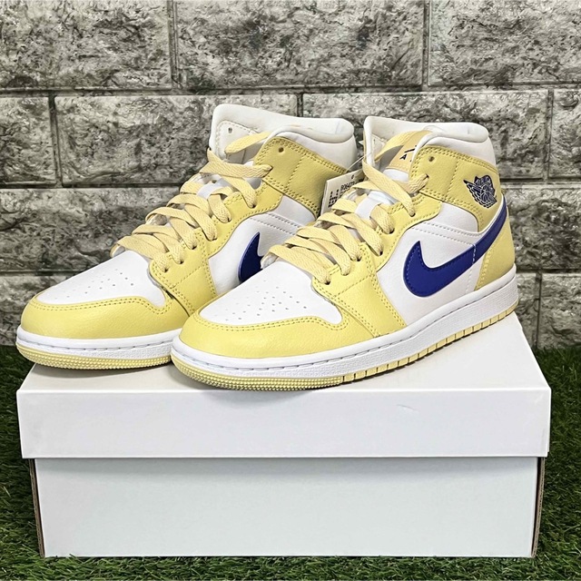 NIKE エアジョーダン1 mid レモンイエロー ホワイト